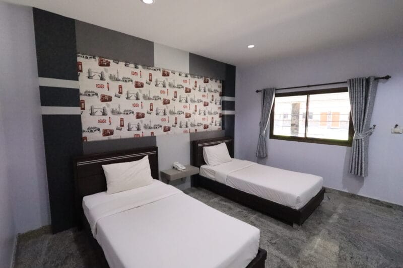 Arena Hotel โรงแรมอารีน่า อ.เมือง จ.สุรินทร์ ใกล้ โรบินสัน สุรินทร์