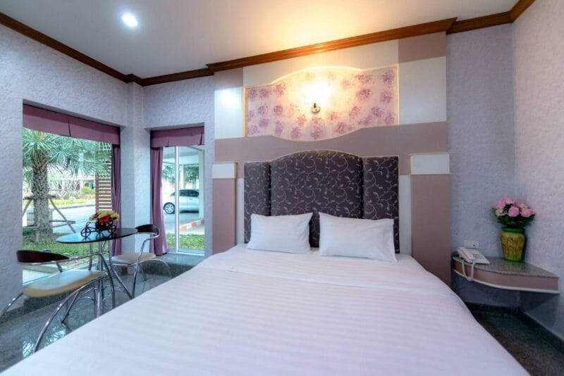 Martina Hotel , Surin, Thailand ( โรงแรมมาติน่า สุรินทร์)