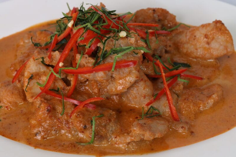 Martina Hotel Restaurant ห้องอาหารโรงแรมมาติน่า